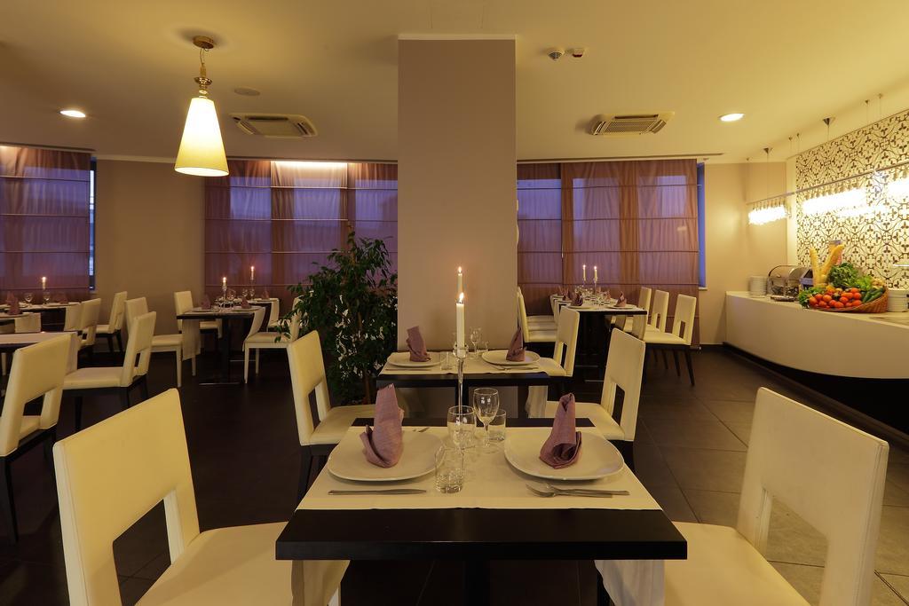 Chc Business Residence Cenova Dış mekan fotoğraf